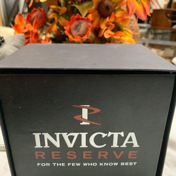 Invicta Men watch - Picture 3 of 5
